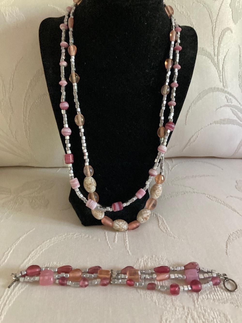 Silver and pink beaded necklace set